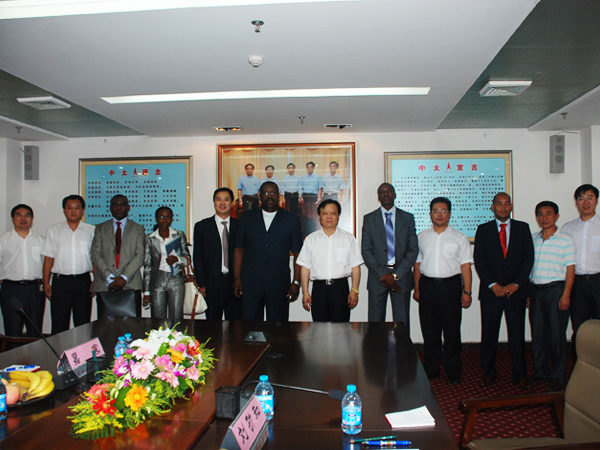 �������������L���켯�F